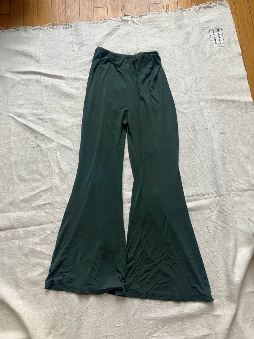 Rare Find! HARA THE LABEL Frankie Flares in XS
